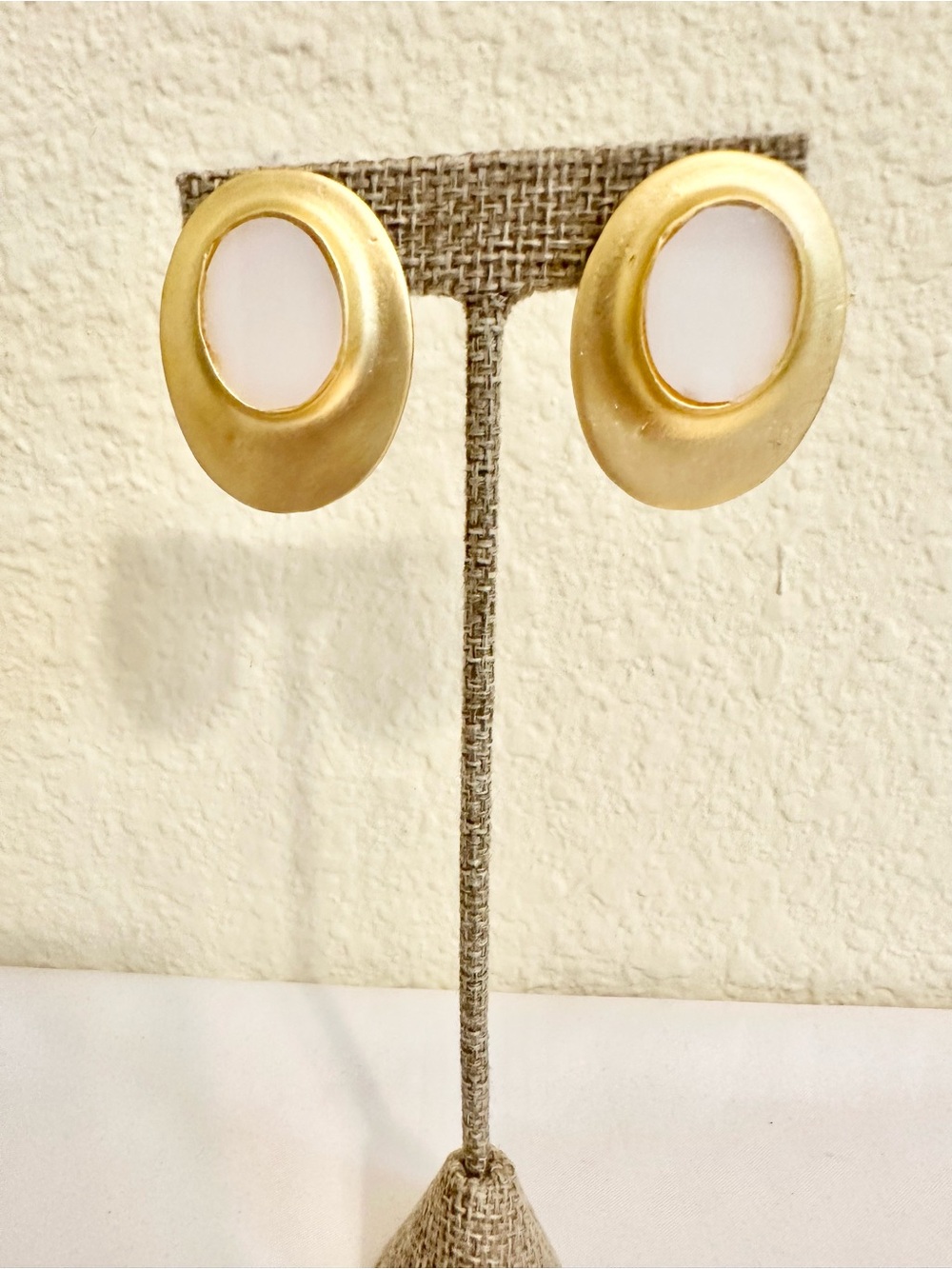 Vintage Matte Gold Plated White Oval Statement Clip-On Earrings
